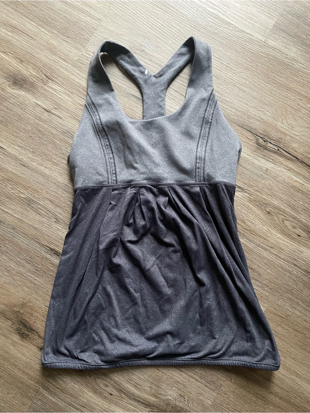 Lululemon tank top size 8